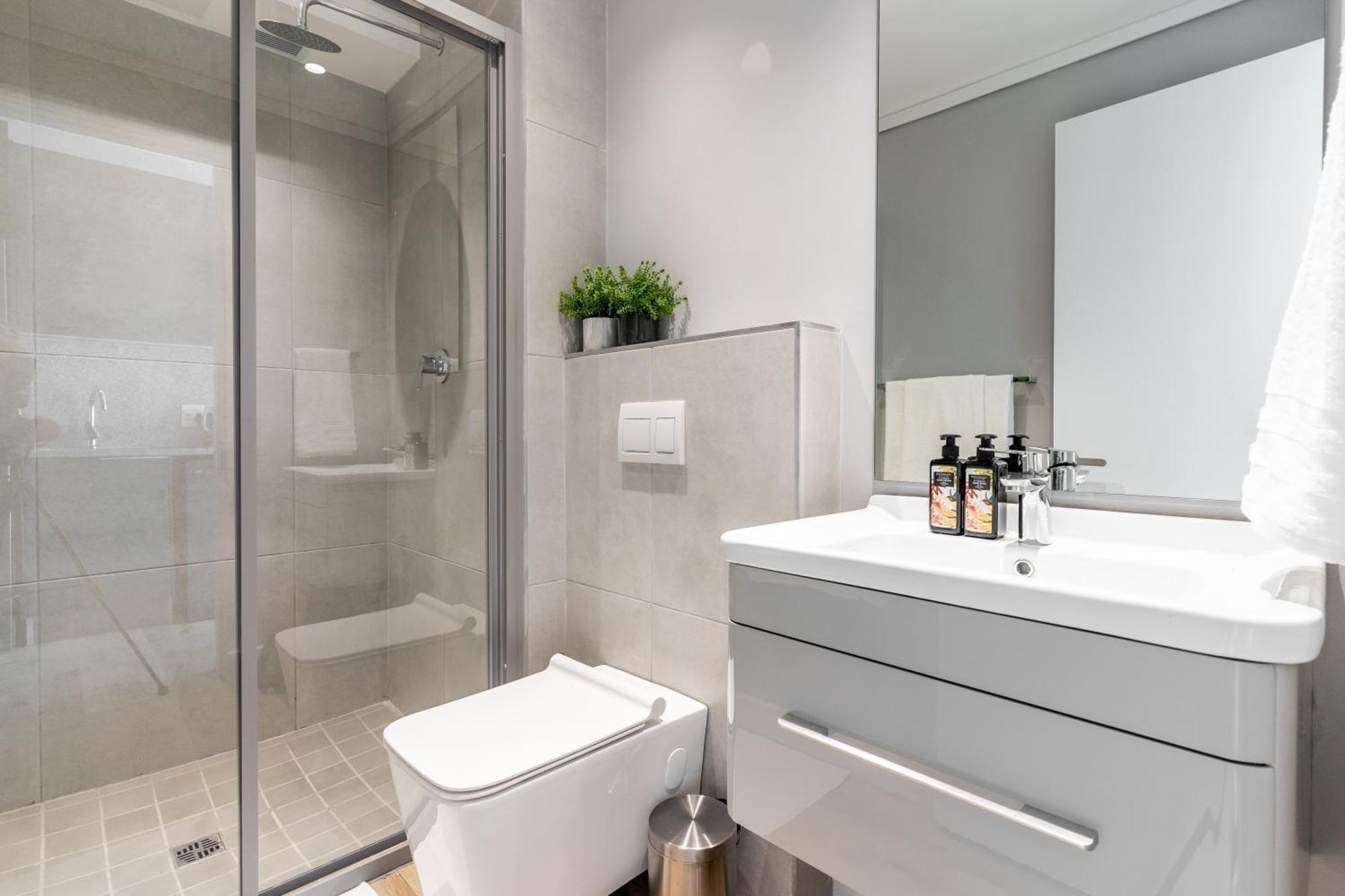 Burmeister403 - Modern 1 Bedroom Across From Ocean Le Cap