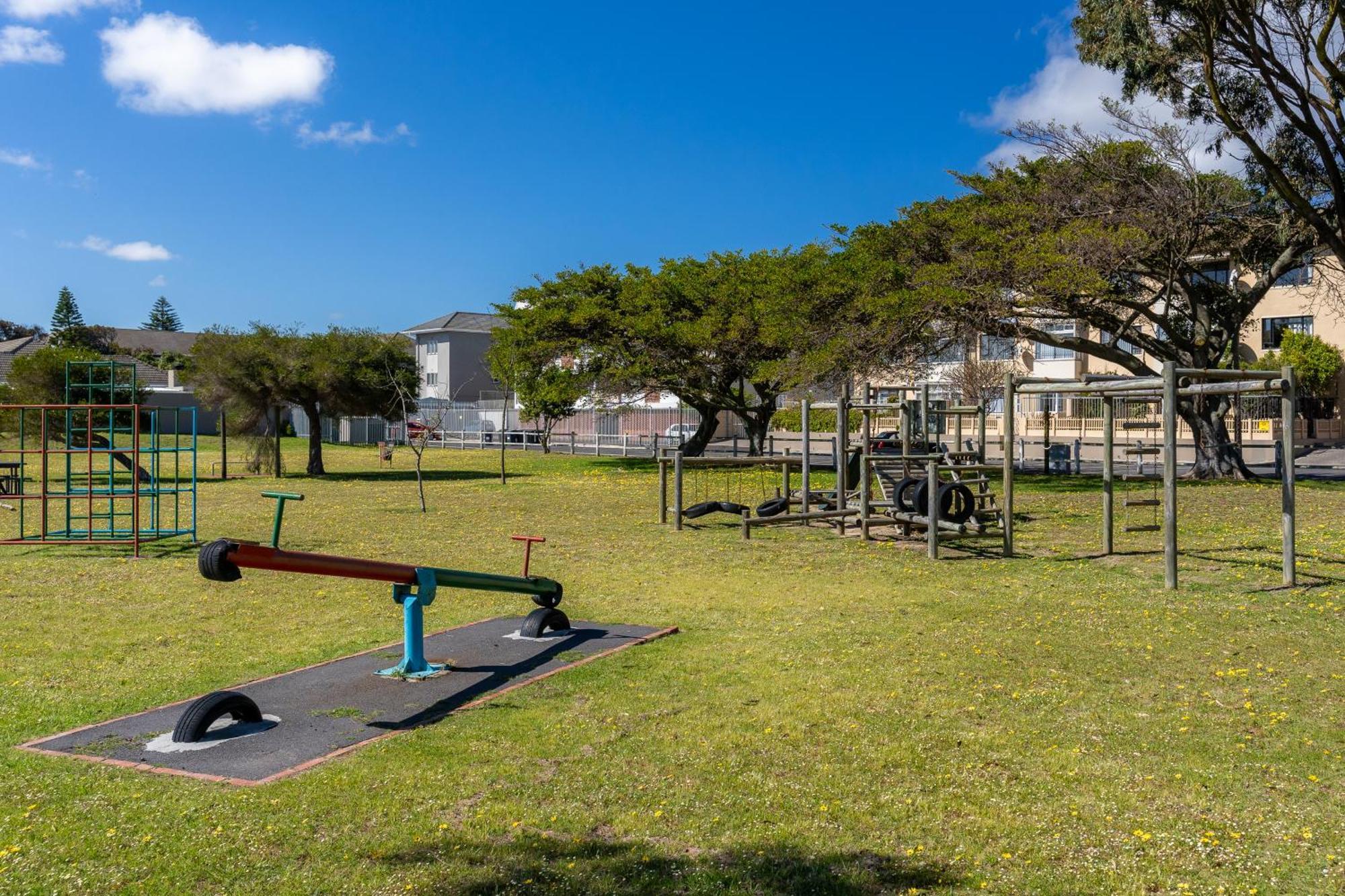 Burmeister403 - Modern 1 Bedroom Across From Ocean Appartement Le Cap